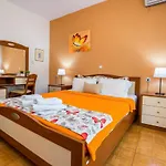 Smaro Apartman *