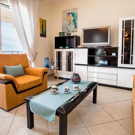 Smaro Apartment Skála Marión