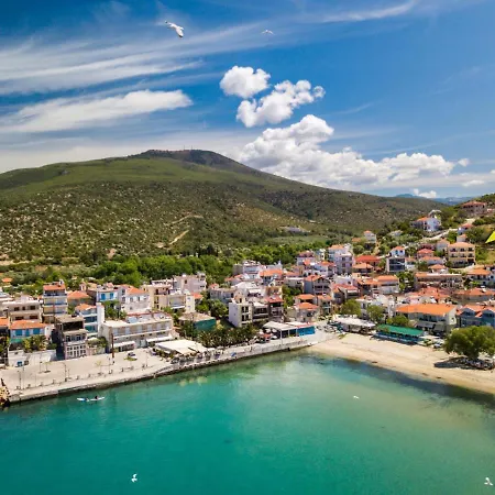 Smaro * Skala Marion