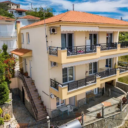 Smaro * Skála Marión